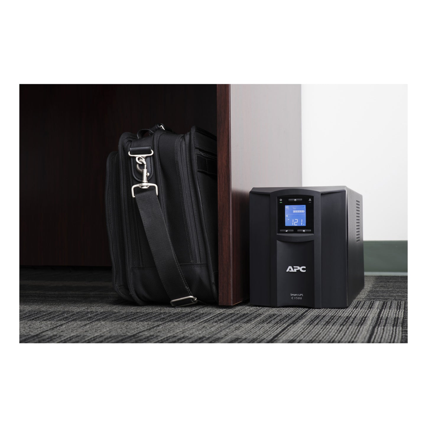 APC Smart-UPS C 1500VA - 900Watts / 1.5KVA / Line Interactive / Tower
