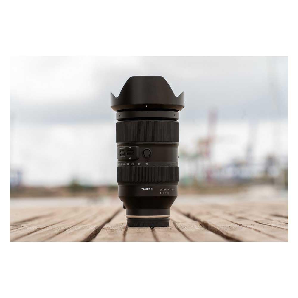 عدسة Tamron A058S Di III Vxd لكاميرات Sony E مع غطاء - 35-150 مم، فتحة عدسة F/2-2.8، ضبط تلقائي للصورة - أسود