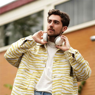 SENNHEISER Momentum 4 Wireless Headphones - Bluetooth / White