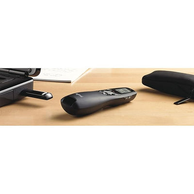 Logitech R700 Presenter Remote - Wireless / Black