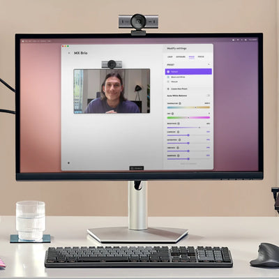 Logitech MX Brio 4K Ultra HD Collaboration and Streaming Webcam - Graphite